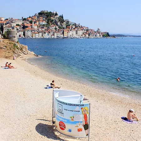 With Parking Spaces - 19253 Appartement