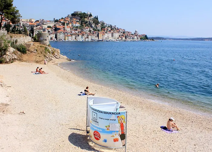 With Parking Spaces - 19253 Appartement